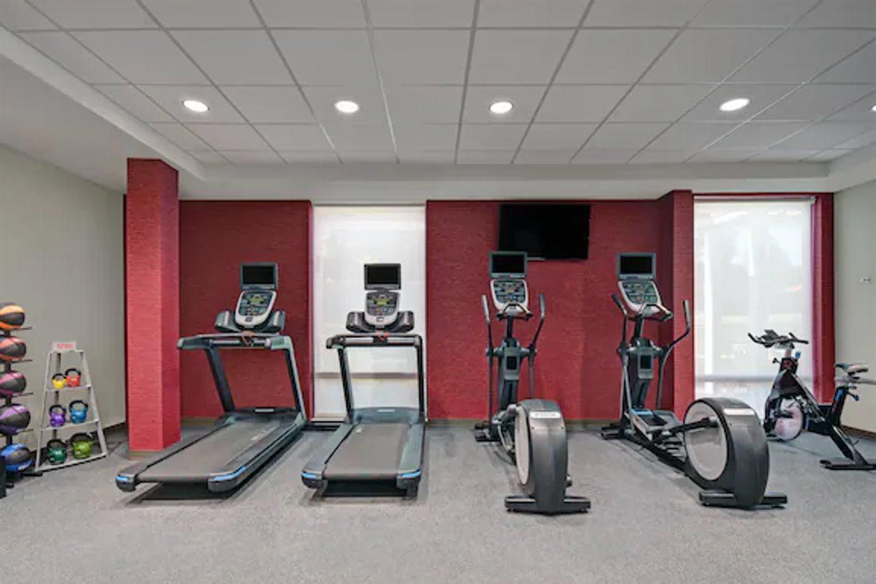 Home2 Suites By Hilton Raleigh North I-540 מראה חיצוני תמונה