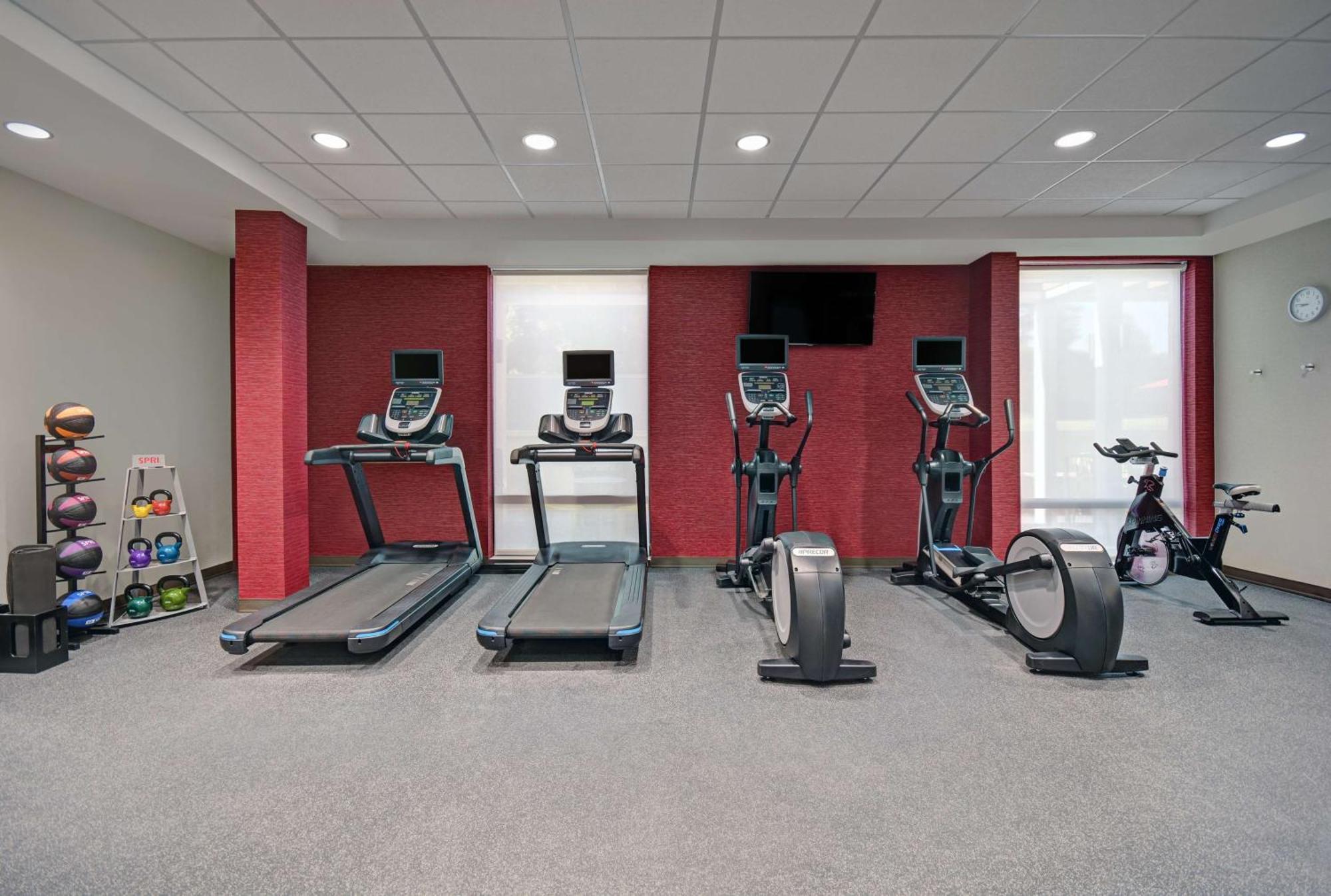 Home2 Suites By Hilton Raleigh North I-540 מראה חיצוני תמונה